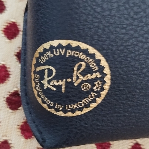 Ray Ban Sunglasses Case - Picture 4 of 6